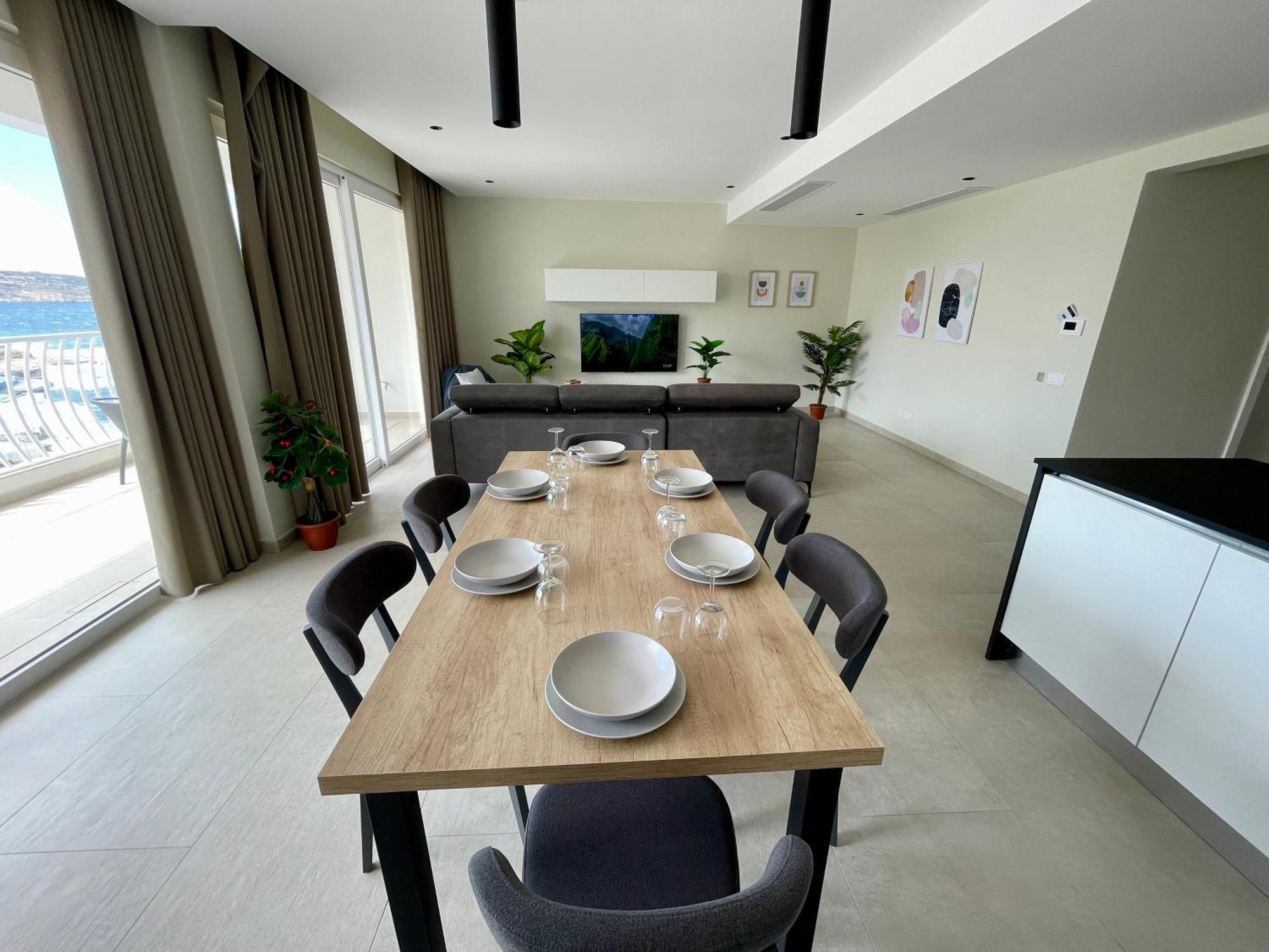 Bugibba Square Seafront Lux Apartments By Holi St. Paul's Bay Exterior photo