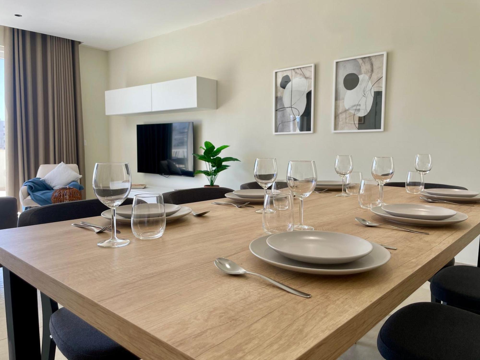 Bugibba Square Seafront Lux Apartments By Holi St. Paul's Bay Exterior photo
