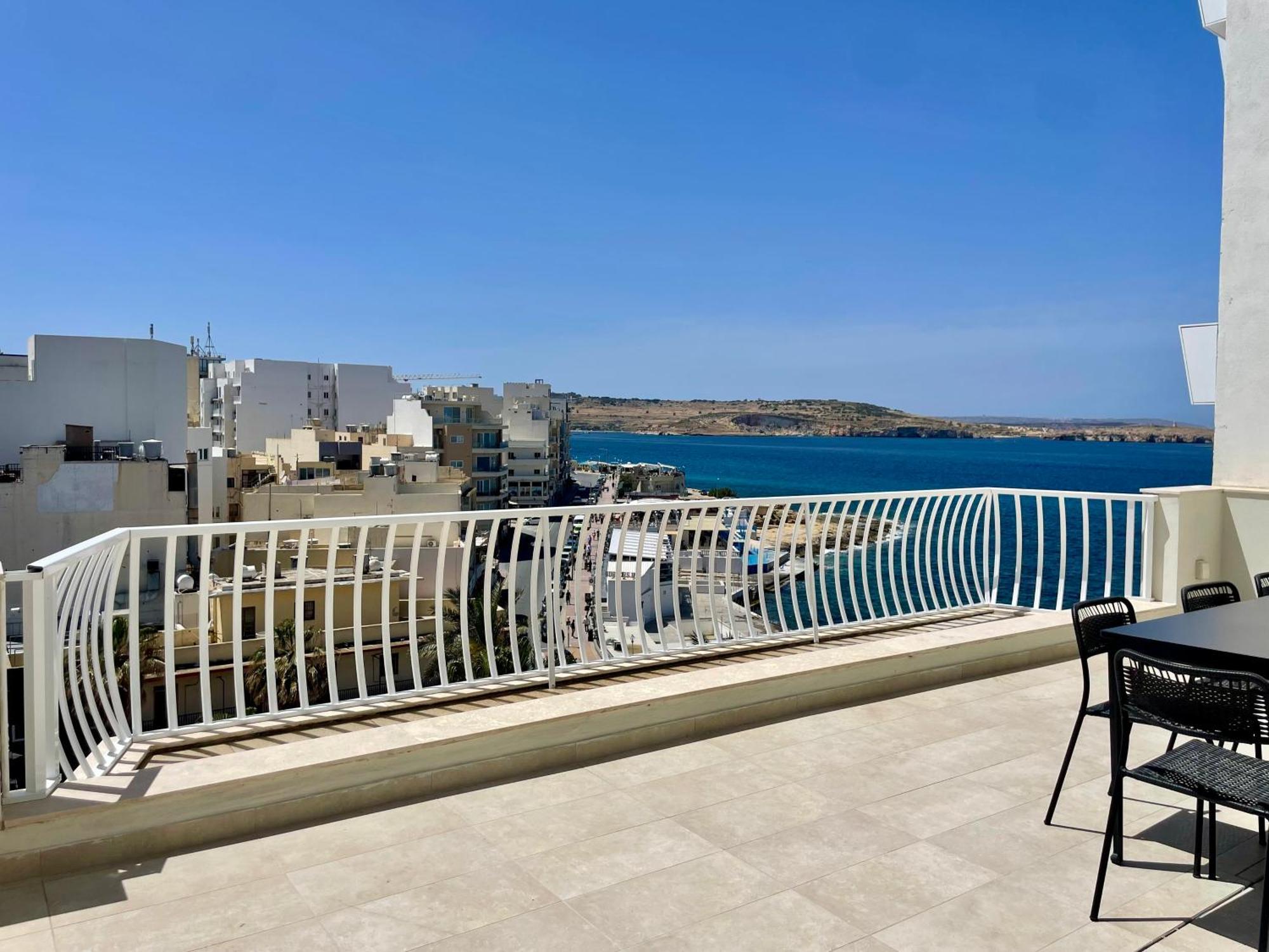 Bugibba Square Seafront Lux Apartments By Holi St. Paul's Bay Exterior photo